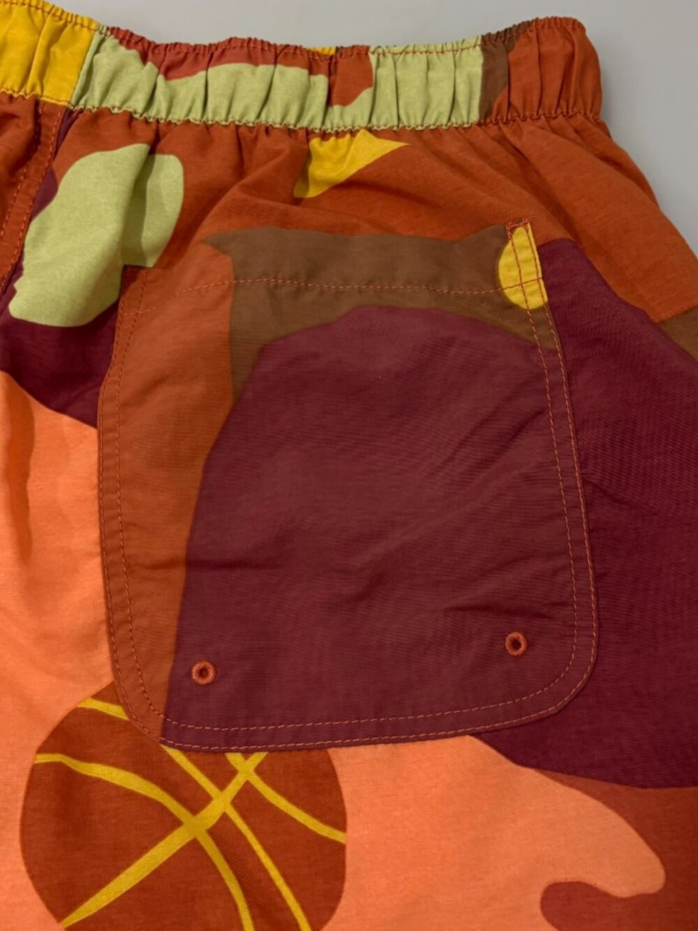 Urban Outfitters L Orange Yellow Brown Camo Basketball Hand Swim Trunks Lined - Picture 7 of 9